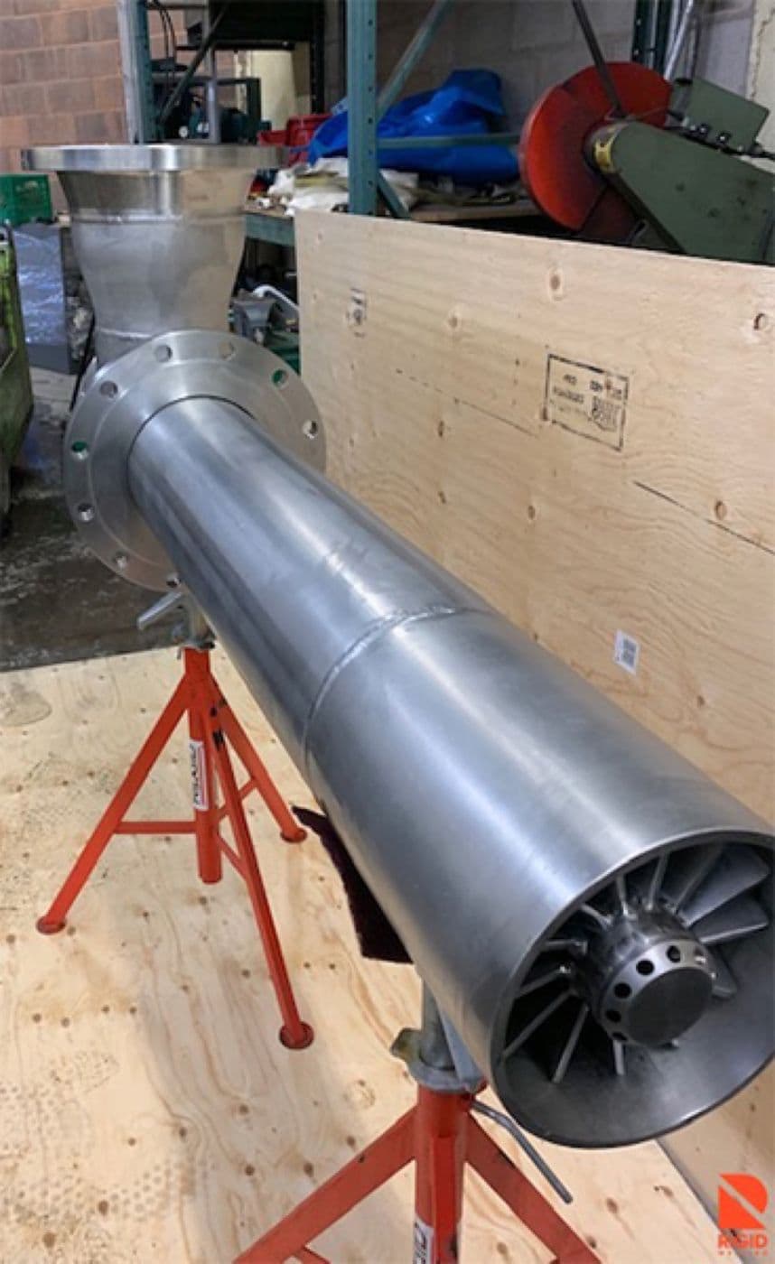 Custom heat exchanger shell on pipe stands